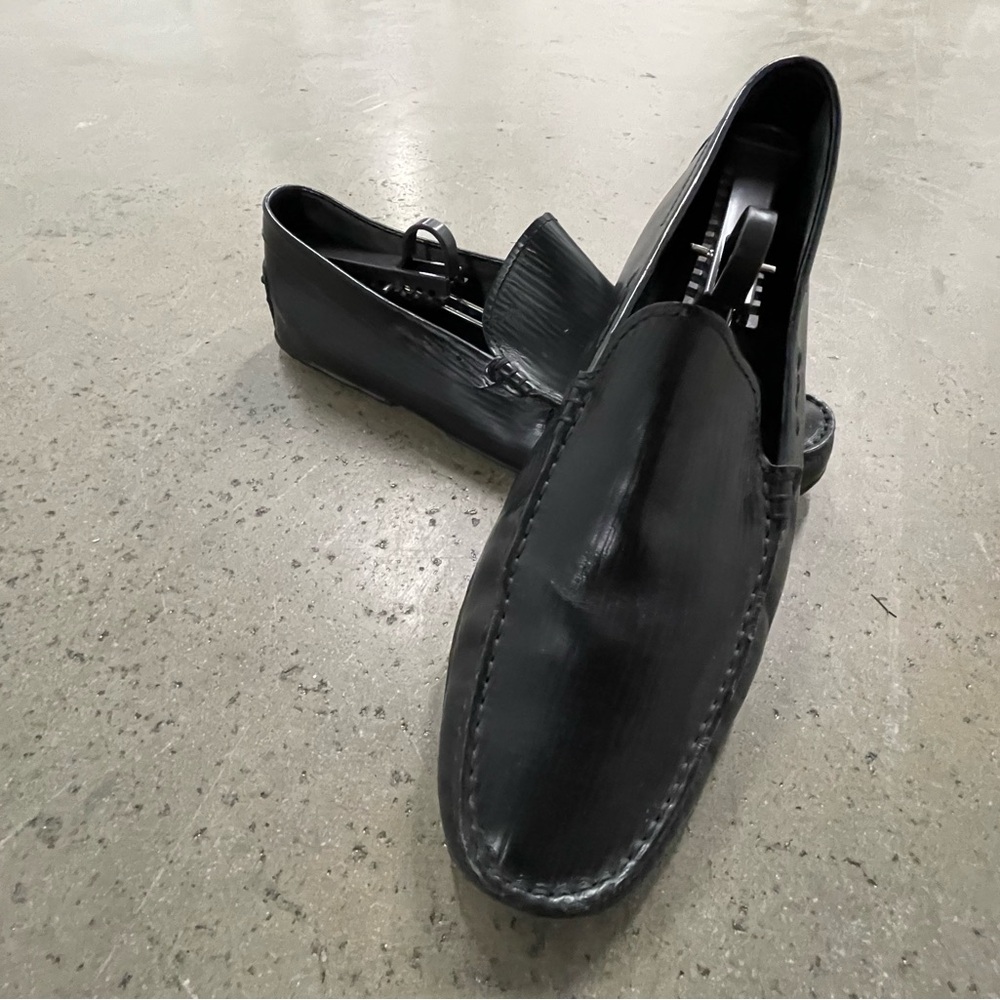 Tods Mens Patent Leather Black Loafer